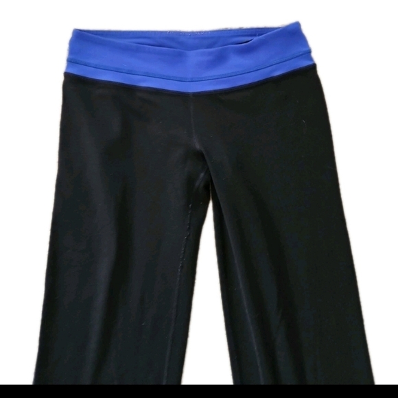 Lululemon Womens Black & Blue Groove Flared High Rise Yoga Stretch Legging 6 - Picture 5 of 11